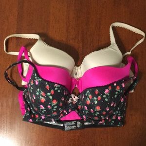 34C Victoria’s Secret bras, set of 3!